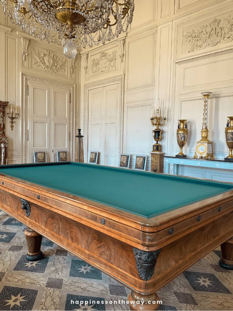 Billiard Room - Grand Trianon