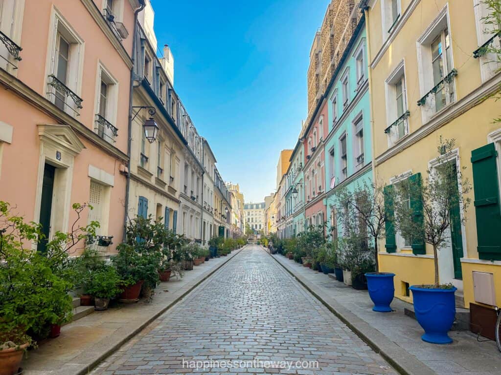 Rue Crémieux in Paris France