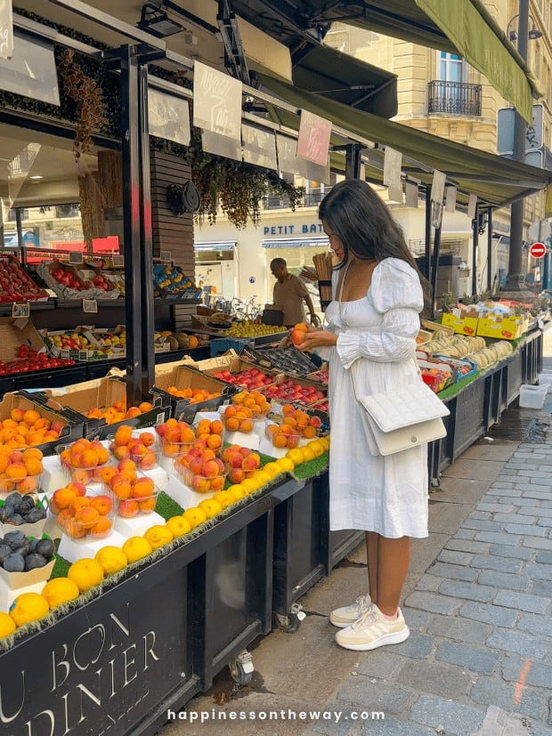 Buying Fruits in Rue Cler