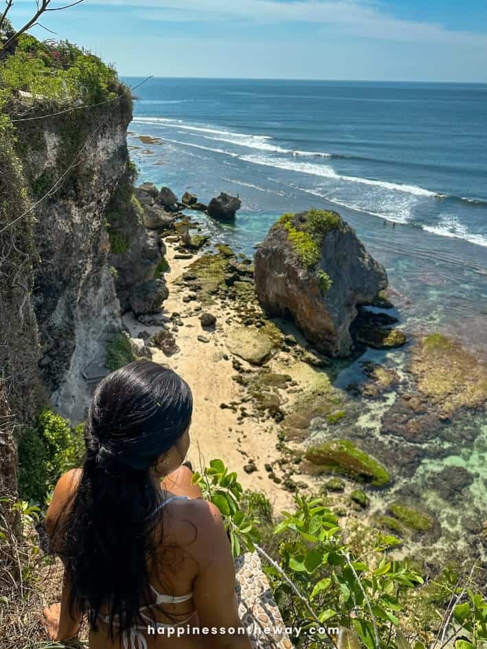 Uluwatu Beach Cliff Pantai Uluwatu in Uluwatu Bali