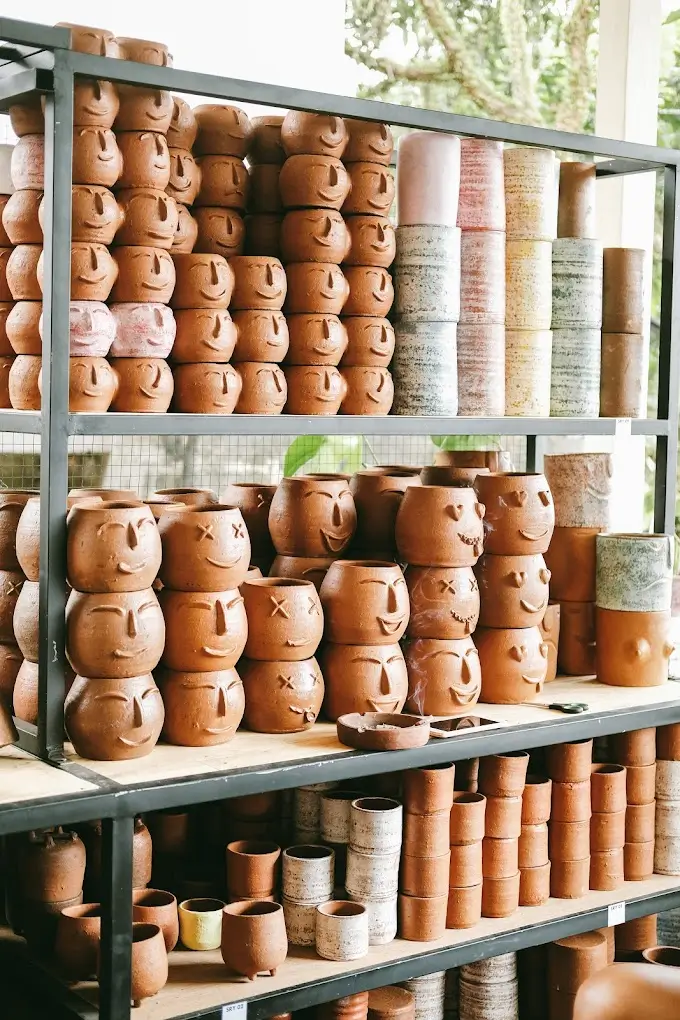 Different kinds of Serayu Pots with different faces